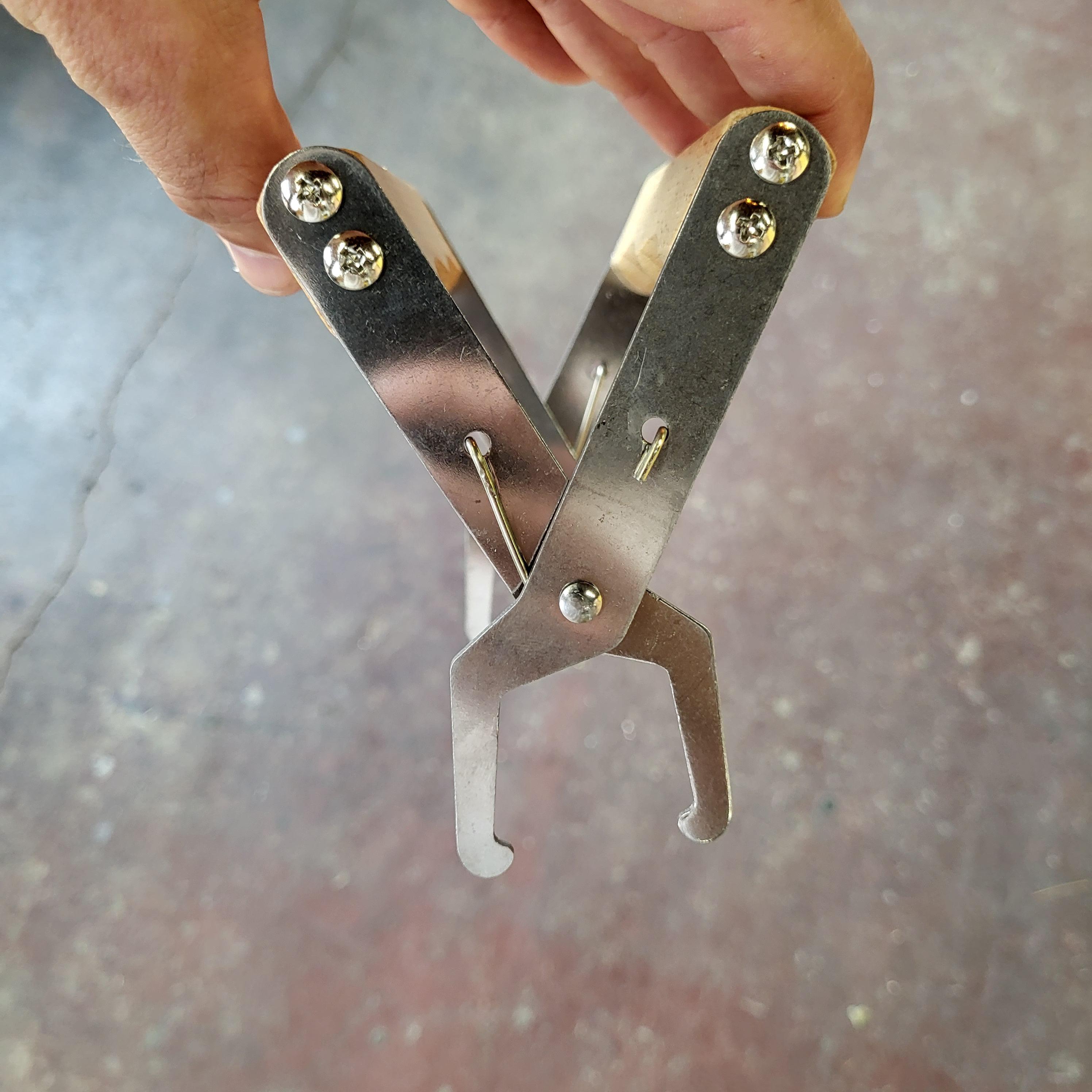 Wooden Frame Grip