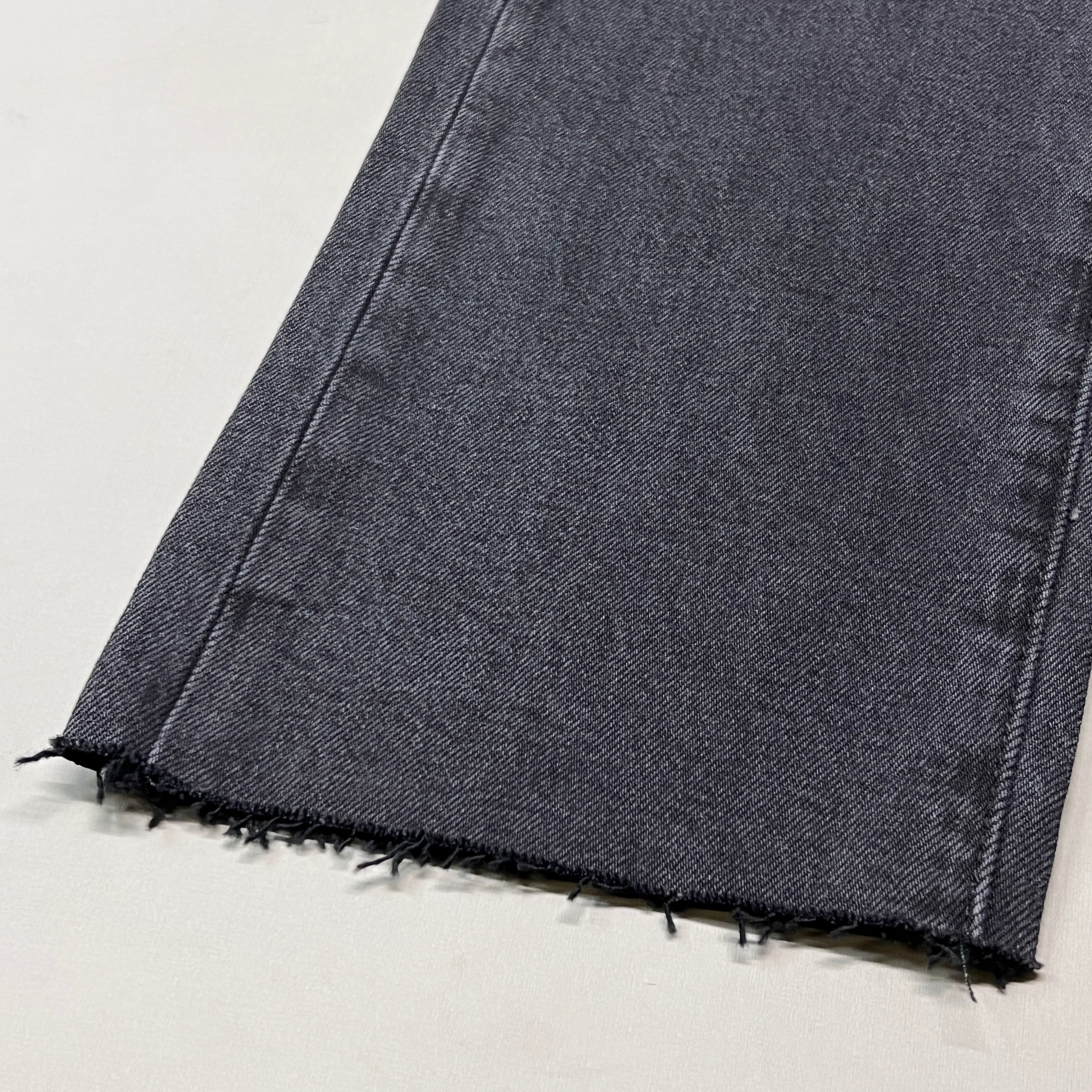 ARTICLES OF SOCIETY Kate Eleele Raw Hem Cropped Jeans Women's Sz 30 Black 4810TQB-720 (New)