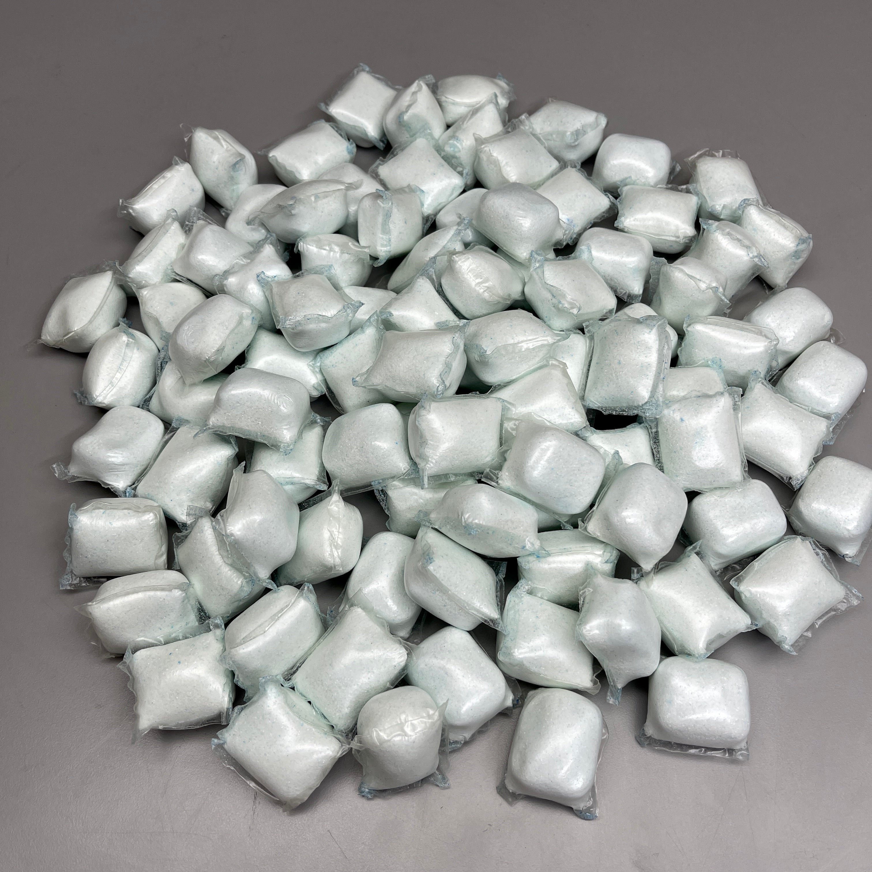 WATER FLAKES Stearns Bug Blitzer in Premeasured Packets 90 x 0.5 oz. Packets (New)
