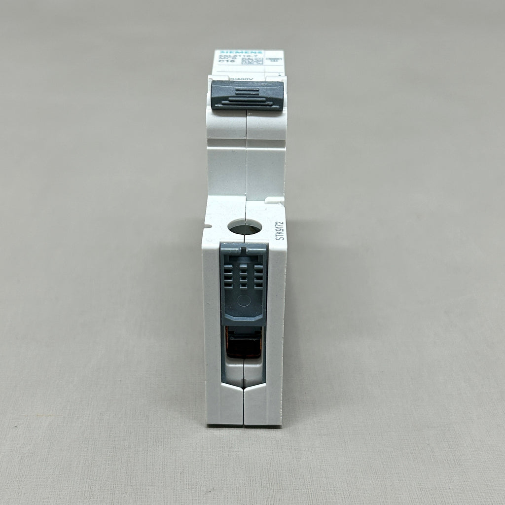 SIEMENS Miniature Circuit Breaker 16 AMP 230-400 VAC Off-White 5SL6116-7 (New)