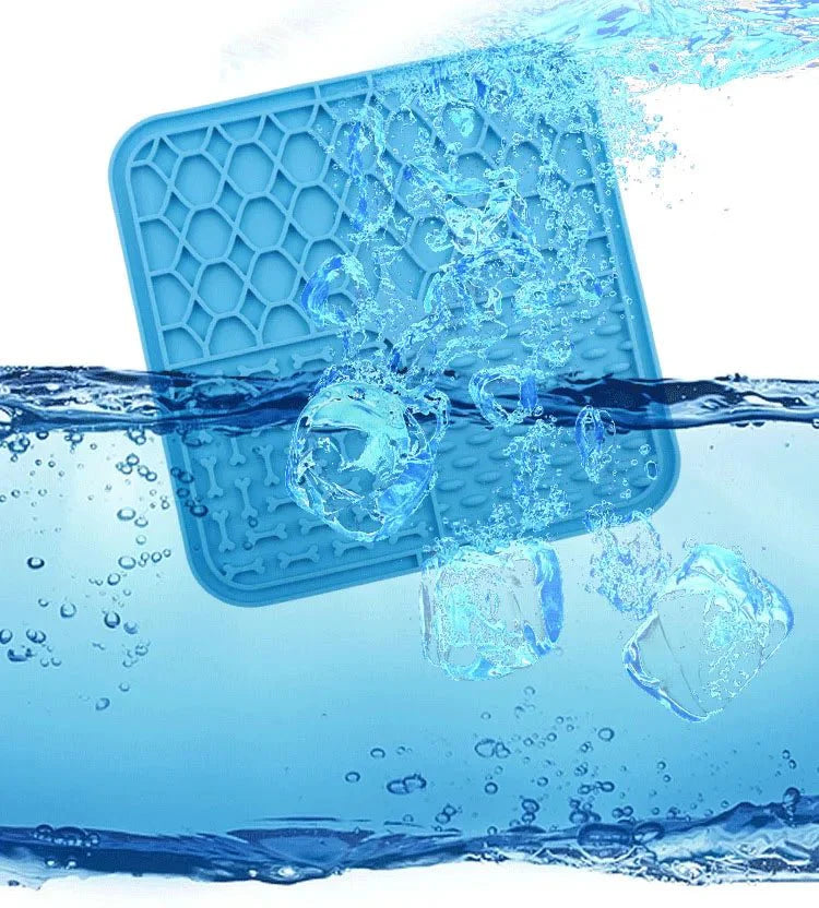 Silicone Pet Lick Mat | Slow Feeder Plate with Suction Cups for Dogs