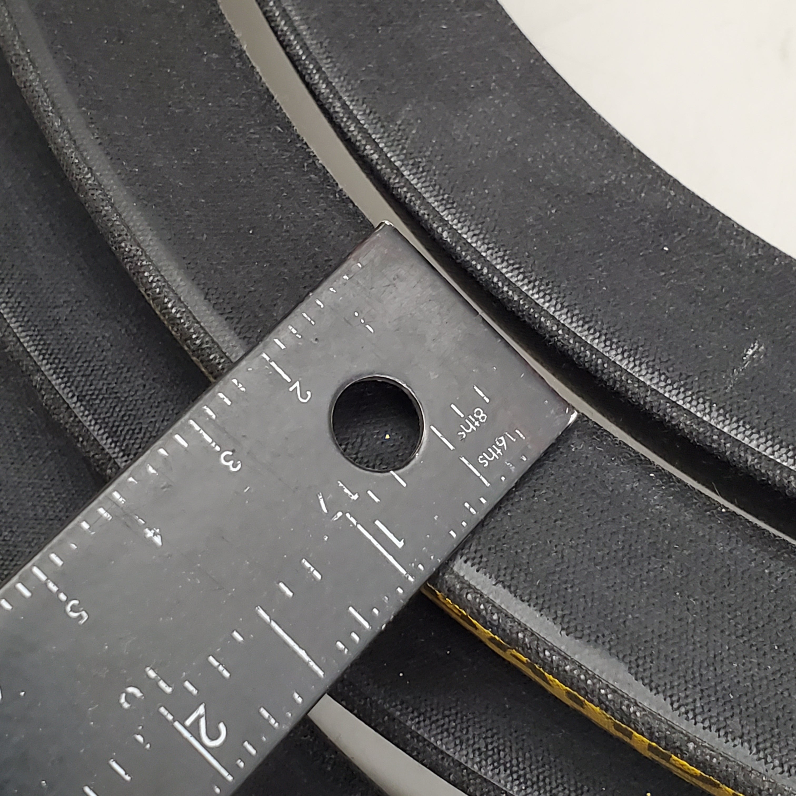 BANDO Wedge 1 Band V-belt Power Ace 1"Wx7/8"Hx224"OC Black 8V2240